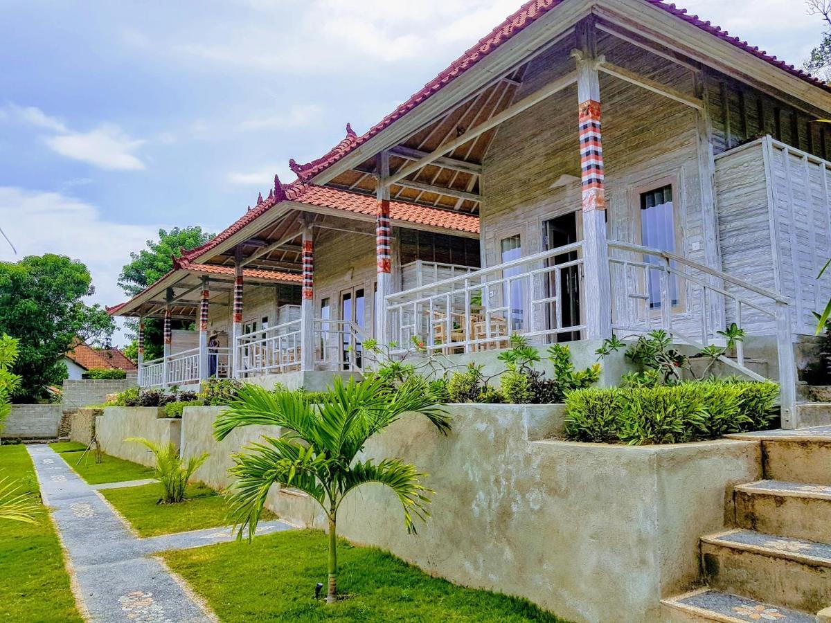 Hotel Mesari Hut Lembongan Exterior foto